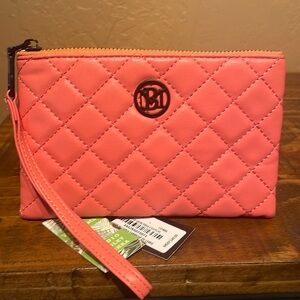 NWT Badgley Mischka Coral Quilted Vegan Leather Wristlet/Clutch MSRP $49